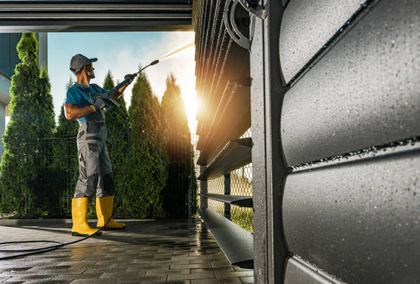 Best Driveway Pressure Washing  in Kerrville, TX